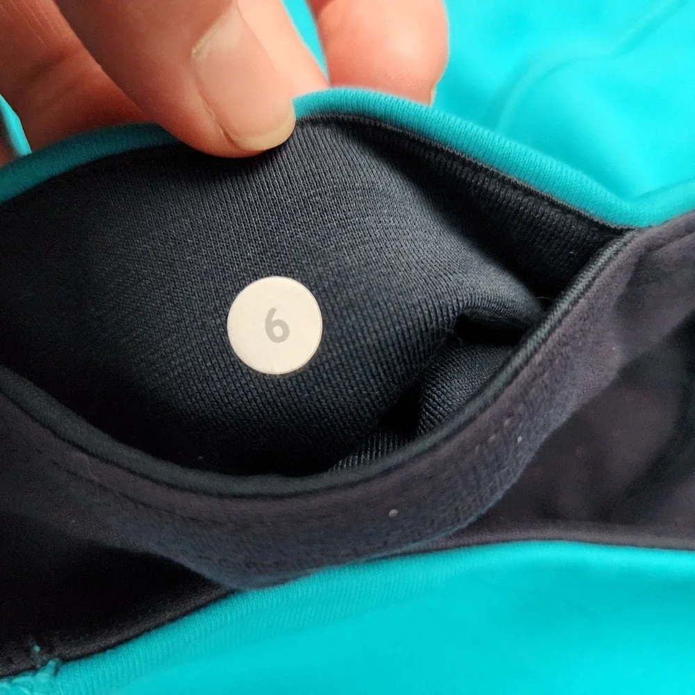 Lululemon Leggings Womens 6 Blue Reversible Cropped Yoga Athletic Running Lounge - Picture 6 of 6